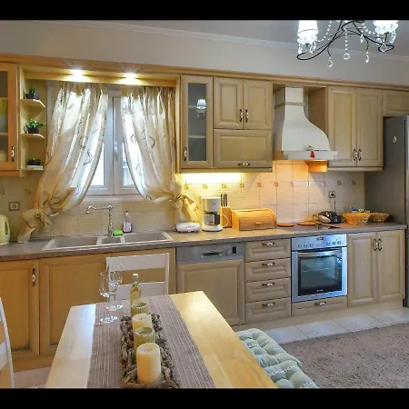 Noras House *
